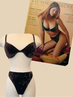 90s Victoria’s Secret Velvet Chocolate Brown Deluxe Vintage Bra Panty 2 PC Set